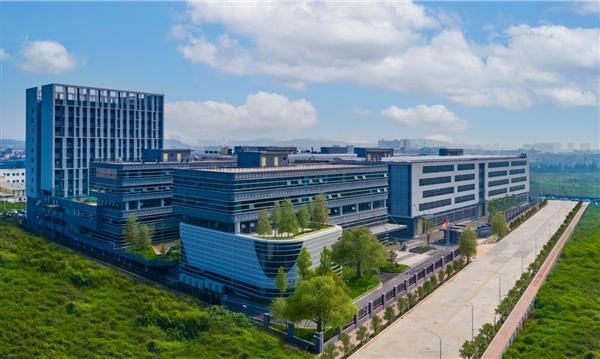 “网红小家电”跻身全球品牌榜百强pg电子网站小熊电器：从大湾区(图3)